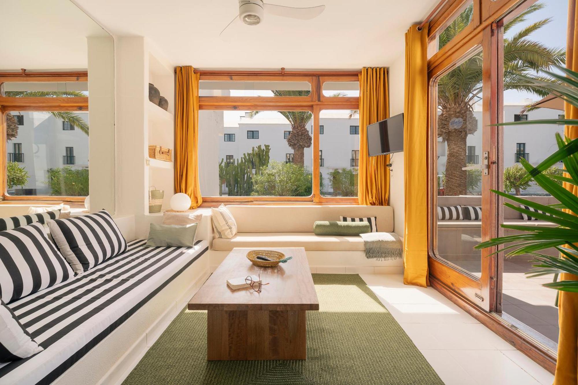 Lanzarote Beach Apartments, Casa Bruna Costa Teguise Esterno foto